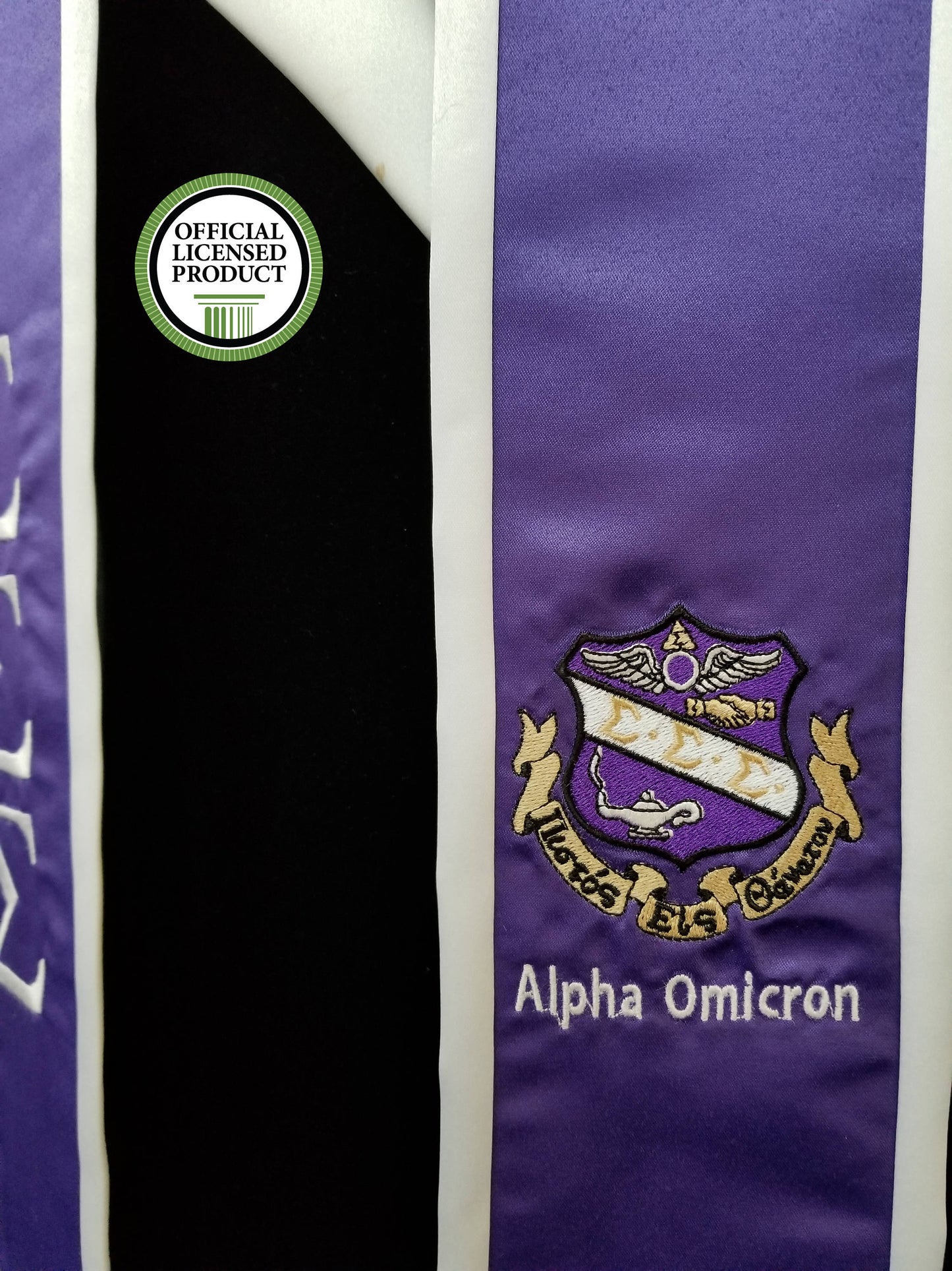 Sigma Sigma Sigma Graduation Stole