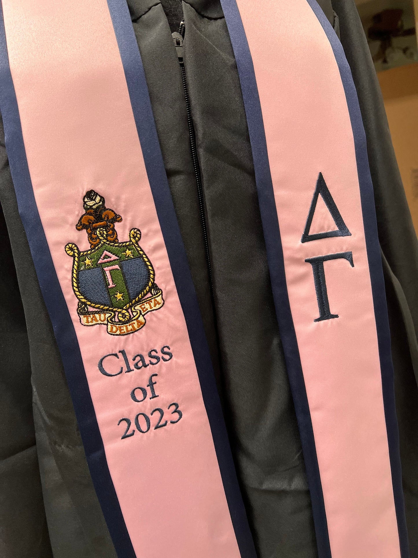Delta Gamma Graduation Stoles