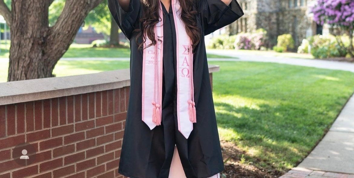 Sigma Alpha Omega Graduation Stoles