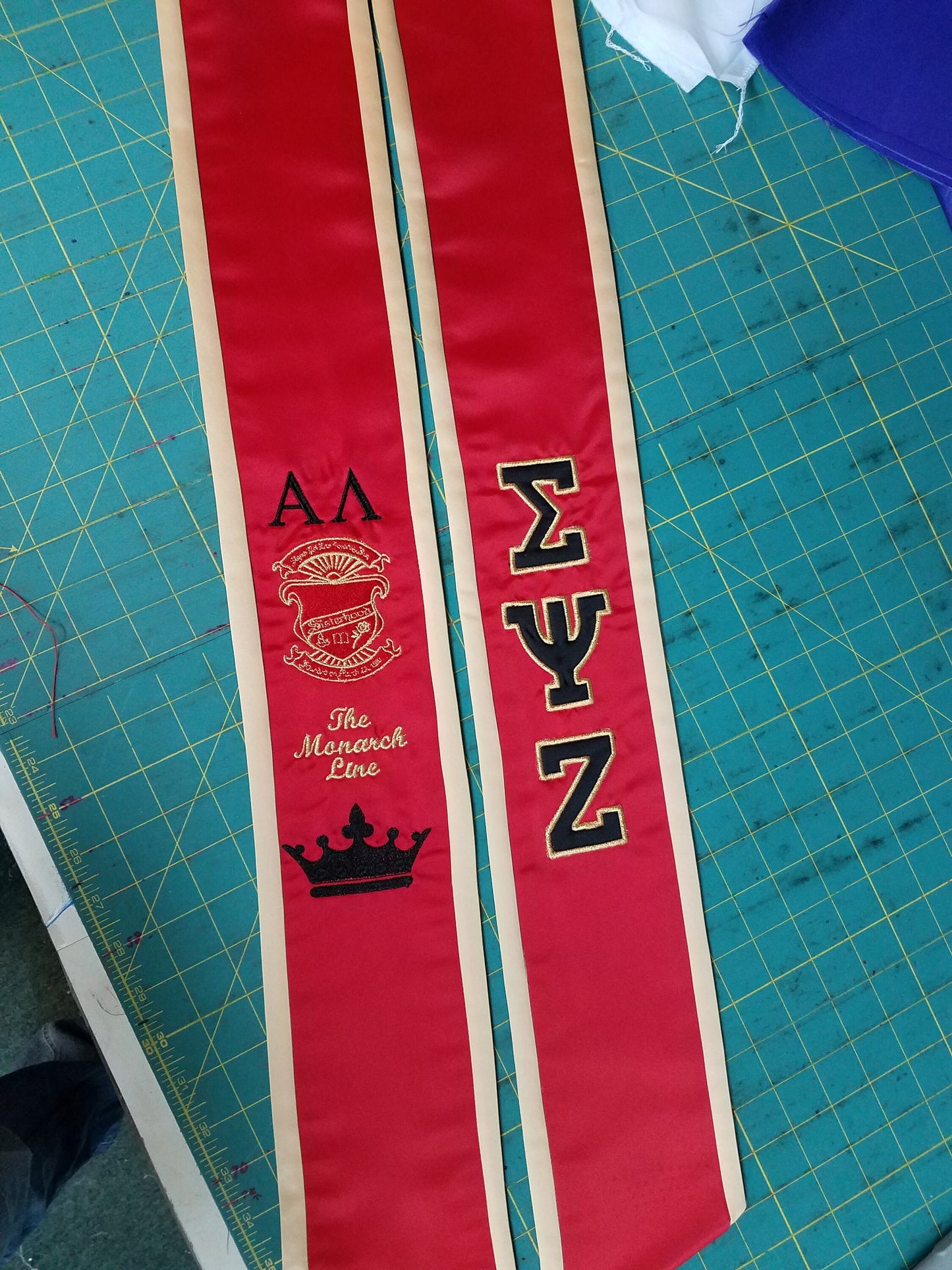 Sigma Psi Zeta Graduation Stoles