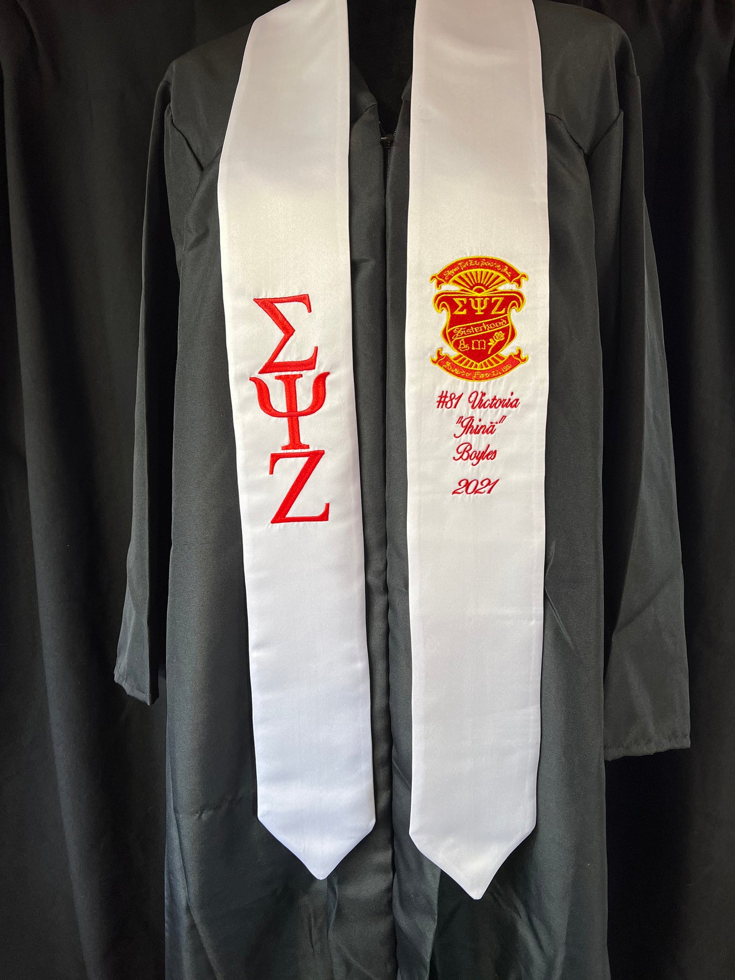 Sigma Psi Zeta Graduation Stoles